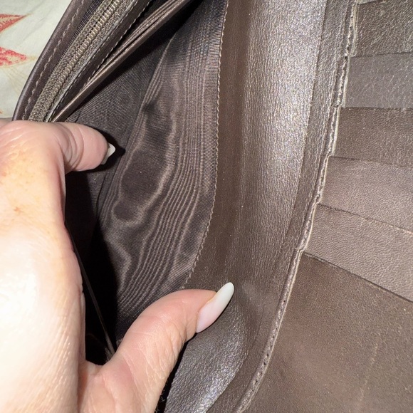 Gucci Dark Brown Embossed Leather Wallet - Picture 12 of 16